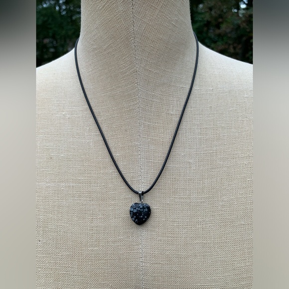 Handmade Heart Speckled Stone Amulet Necklace - Picture 6 of 10